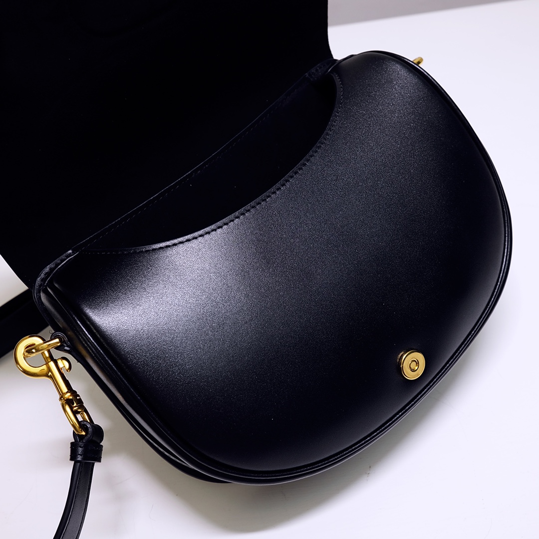 Medium Dior Bobby Bag Black Box Calfskin